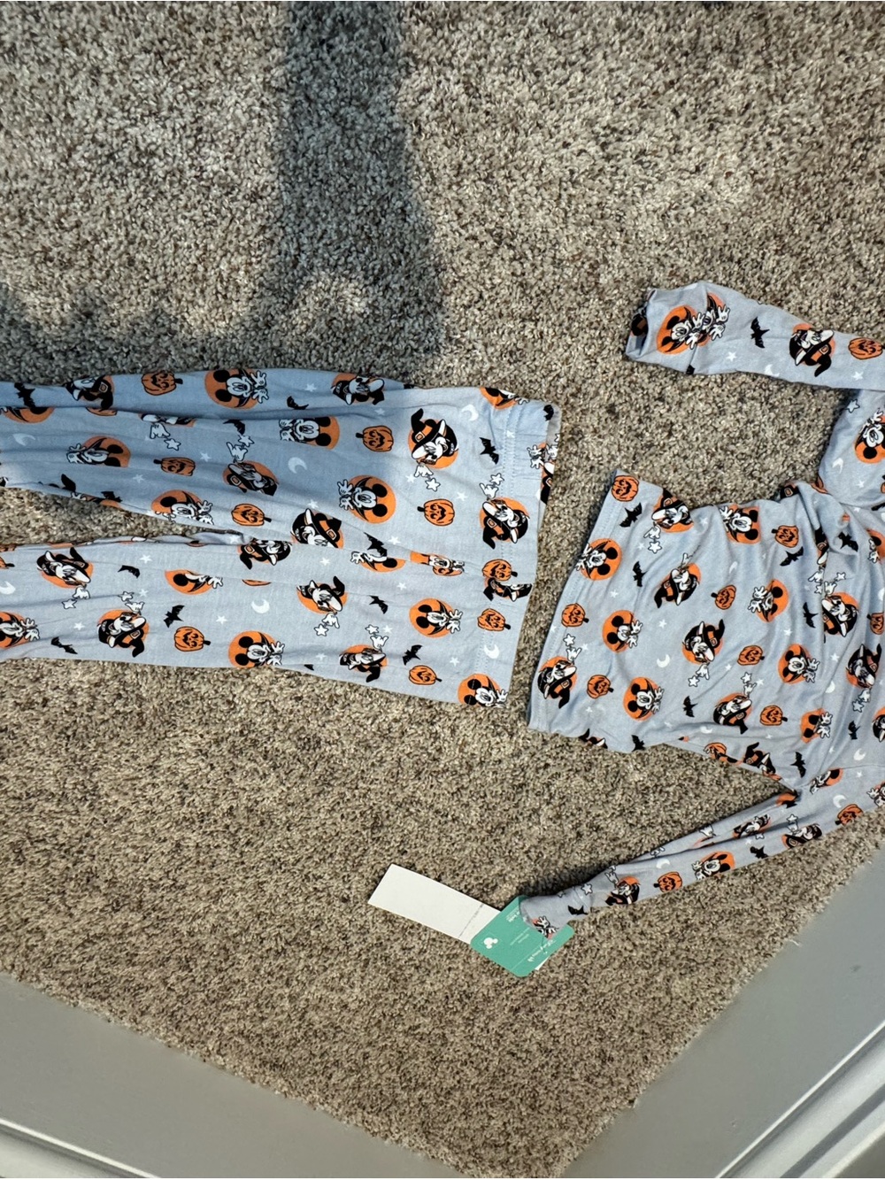 Mickey Mouse Kids Halloween Pumpkin Pajama Set - Gray and Orange